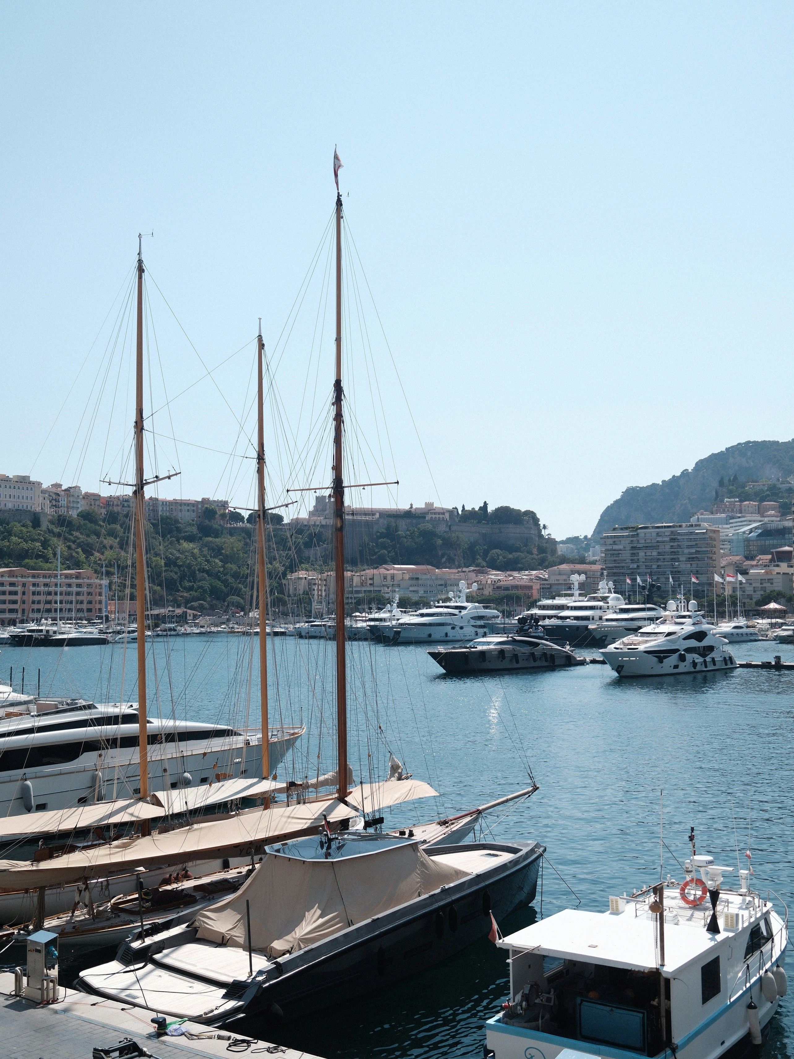 port hercule